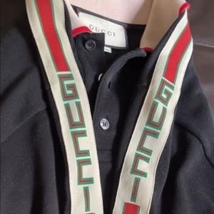 Black Gucci Shirt🖤 Mens size Large